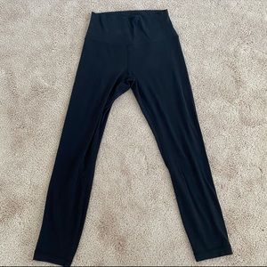 Lululemon Align 7/8ths Length (25”), Size 6, Black